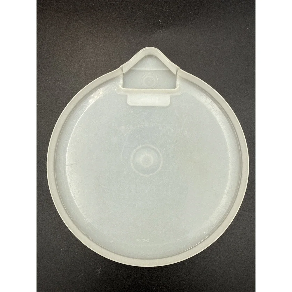 Tupperware Replacement‎ Lid With Flip Spout 697-6, 1289-2 Mix N Store Lid